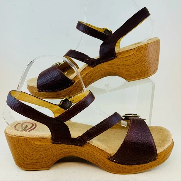 Dansko Brown Leather Ankle Buckle Sandi Clog Sandals, size 41 10.5 11 - Picture 4 of 11